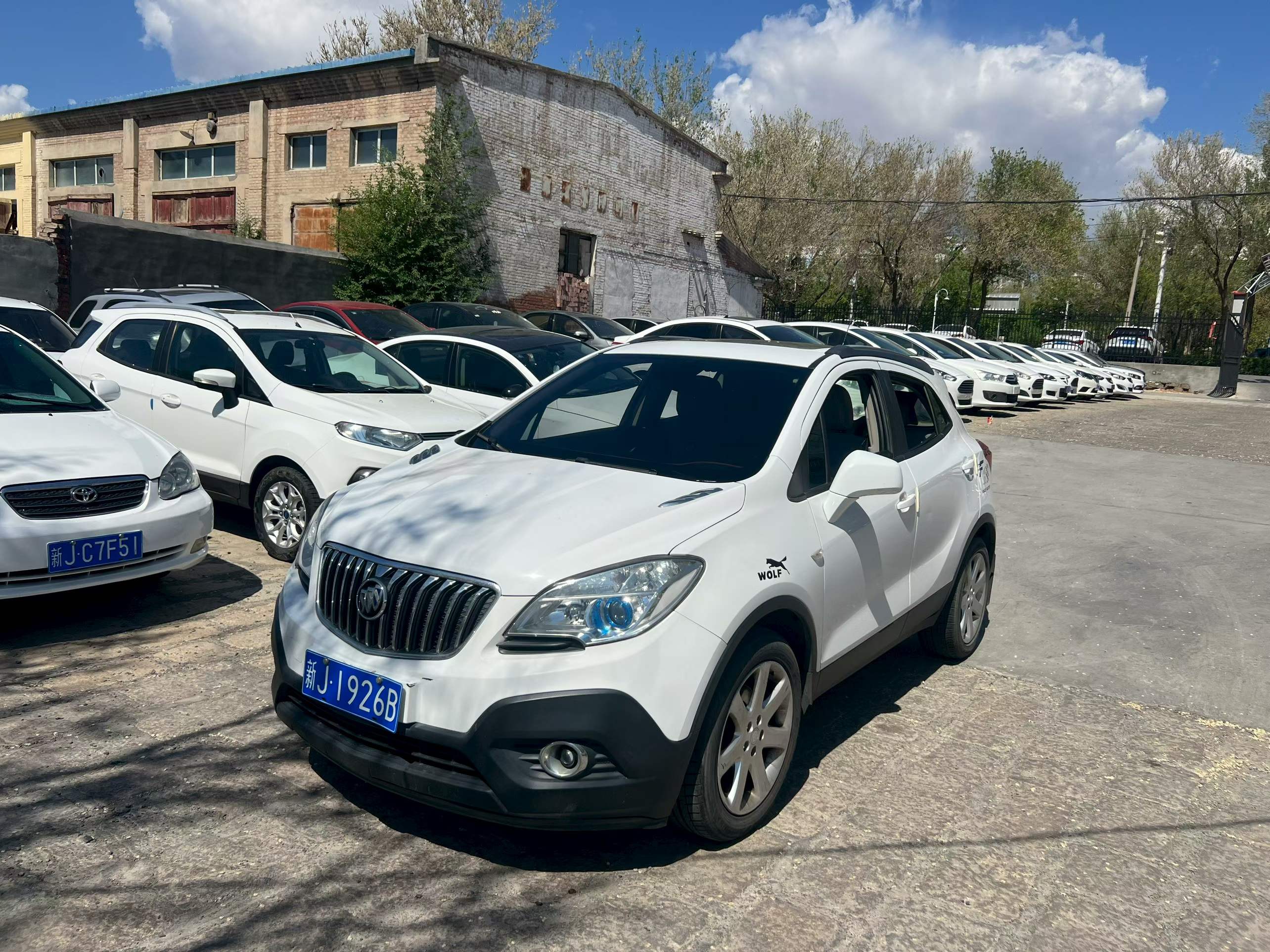 预售23800💰 2014年别克昂克拉 自动档 本地一手 1.4T 13万公里 审车保险明年2月 8条轮